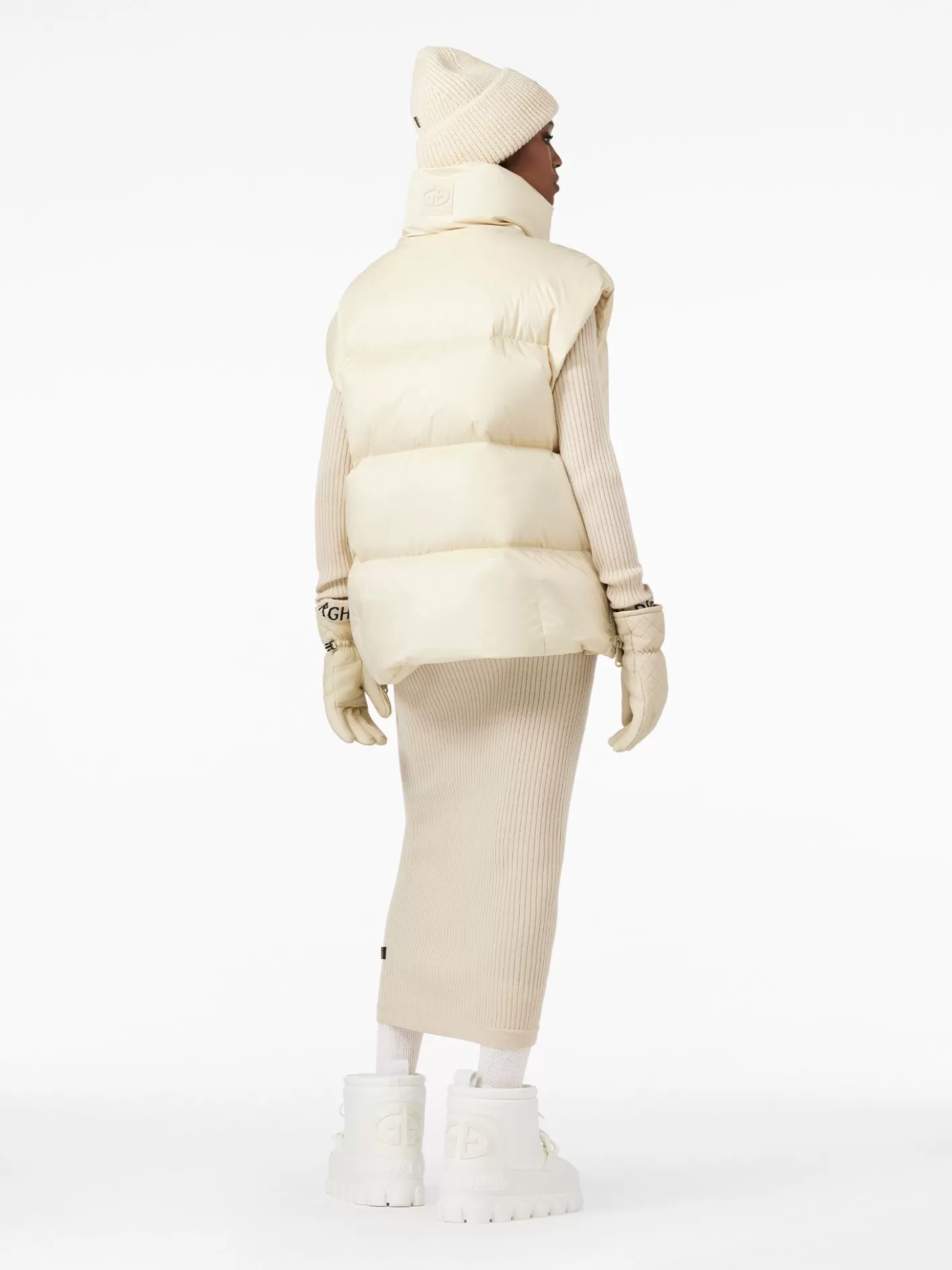 cache_bodywarmer_5.webp Goldbergh CACHE Bodywarmer champagne Hot