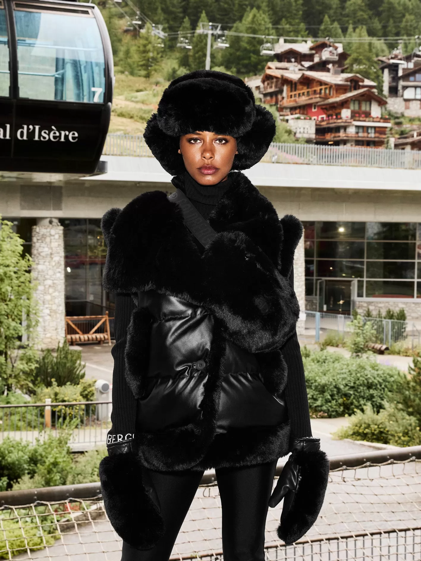 cher_fluffy_aviator_hat_6.webp Goldbergh CHER Fluffy Aviator Hat black New